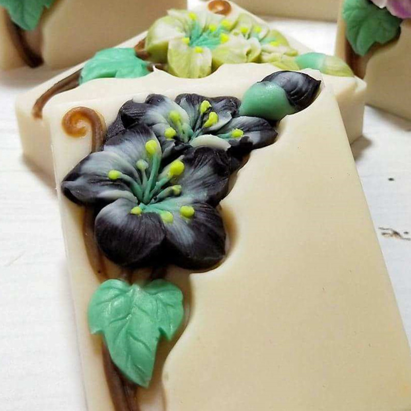 Ładna forma do mydła kwiatoweg – Soap Making Process recenzja i cena