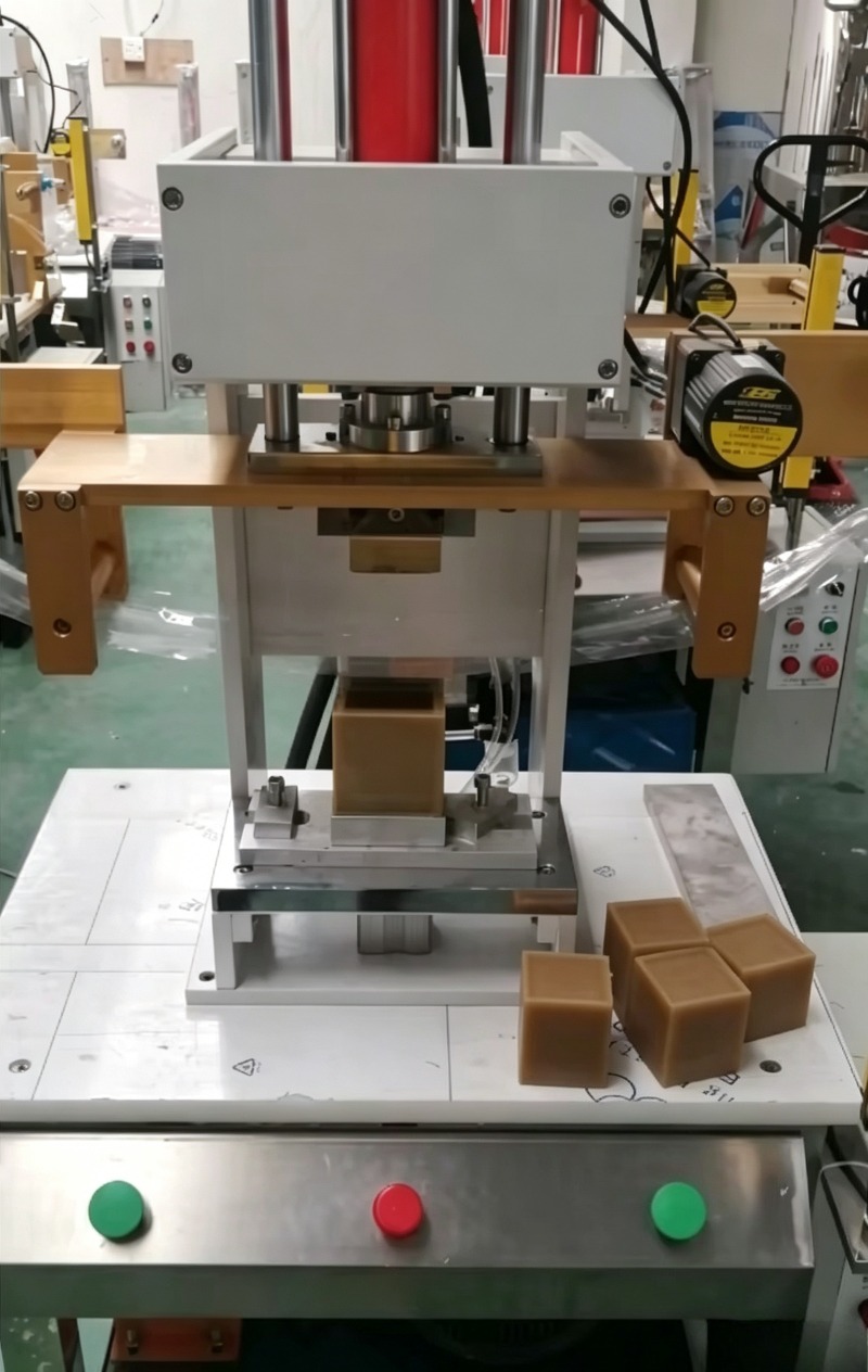 Dostosowana Maszyna do Produkc – Soap Making Process recenzja i cena